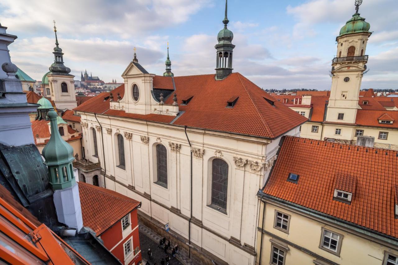 Royal Road Appartement Praag